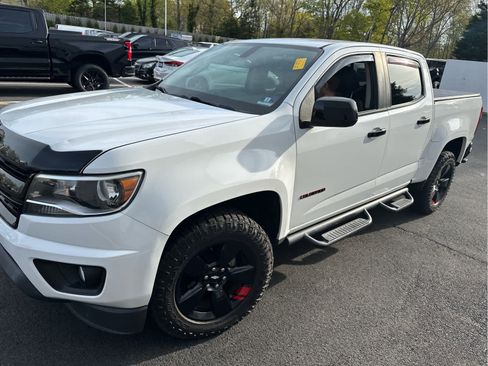 Used 2019 Chevrolet Colorado LT w/ Redline Special Edition RWD image 6