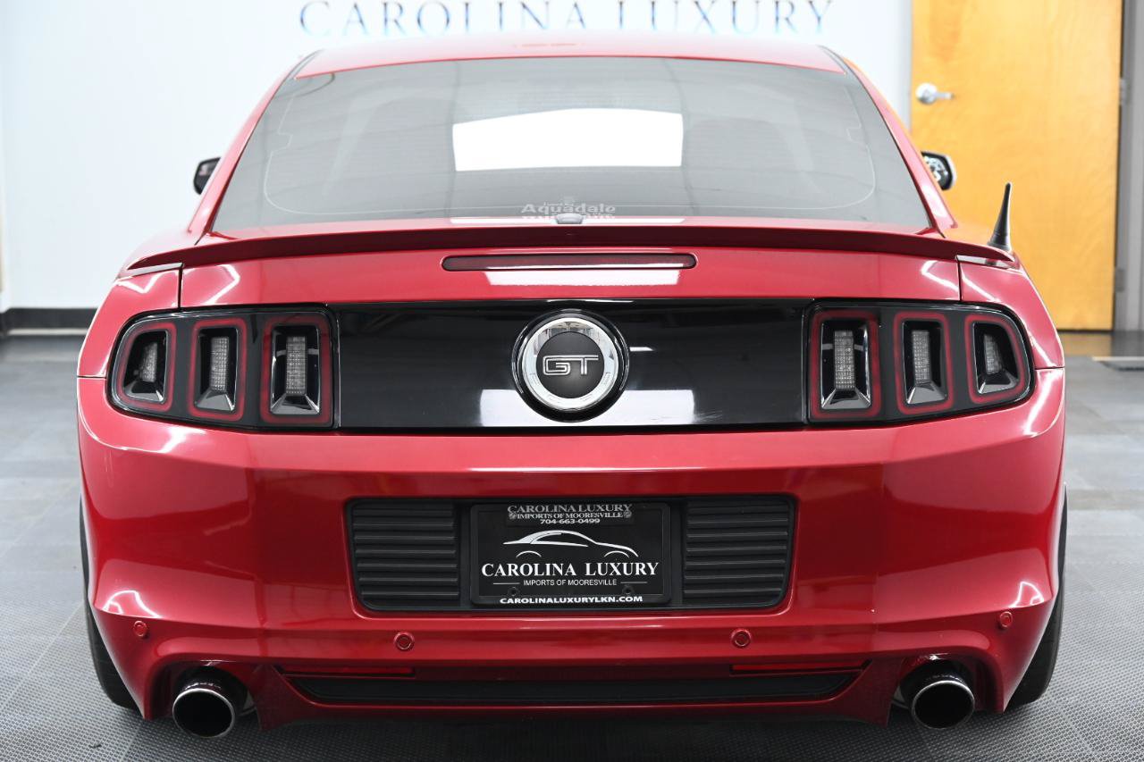 Used 2013 Ford Mustang GT Premium w/ Brembo Brake Pkg RWD image 3