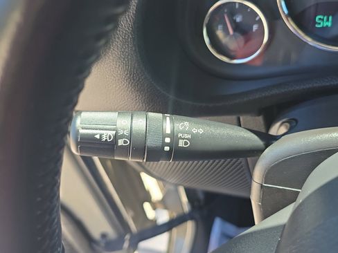 Used 2018 Jeep Wrangler Sport AWD/4WD image 21