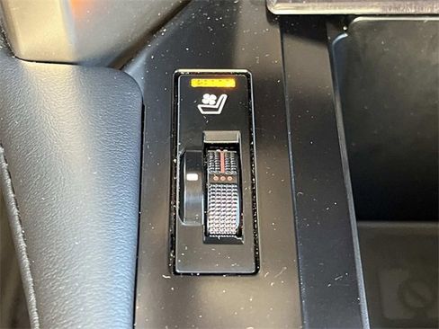 Used 2021 Lexus GX 460 Luxury w/ Sport Design Package image 40