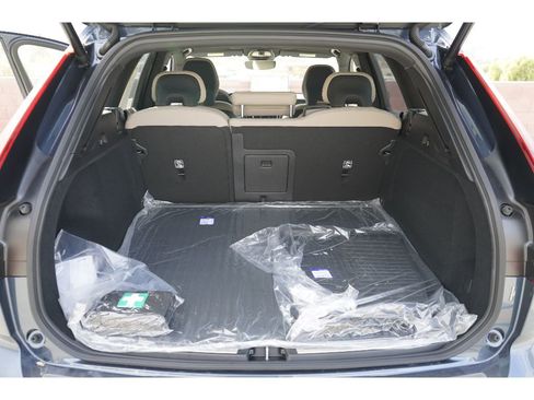 New 2026 Volvo XC60 B5 Plus w/ Protection Package Premier image 21