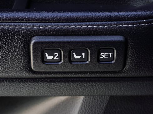Certified 2022 Toyota 4Runner Limited AWD/4WD image 20