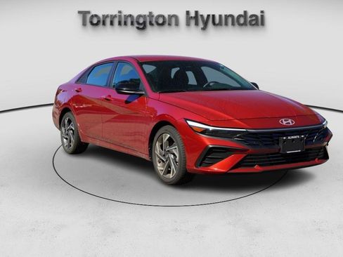 New 2025 Hyundai Elantra Sport image 1