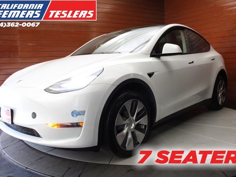 Used 2021 Tesla Model Y Long Range AWD/4WD image 1