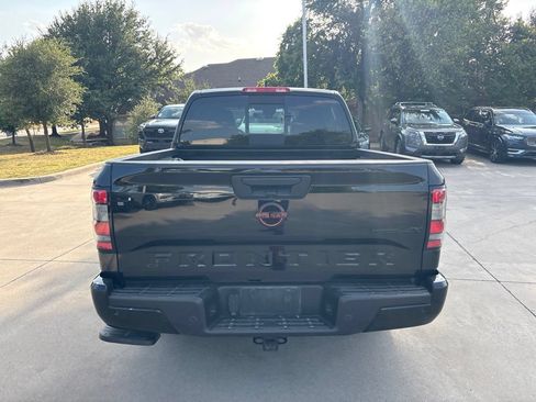 Used 2023 Nissan Frontier PRO-4X w/ Pro-4X Premium Package AWD/4WD image 6