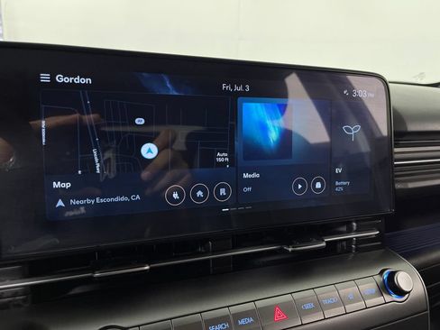 Used 2025 Hyundai Kona Limited FWD image 20
