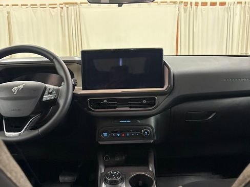 Used 2025 Ford Bronco Sport Big Bend w/ Convenience Package AWD/4WD image 16