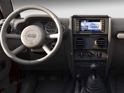 Used 2009 Jeep Wrangler Unlimited Sahara RWD image 4