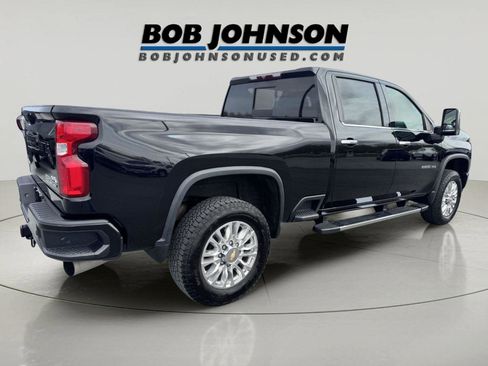 Used 2021 Chevrolet Silverado 2500 High Country AWD/4WD image 3