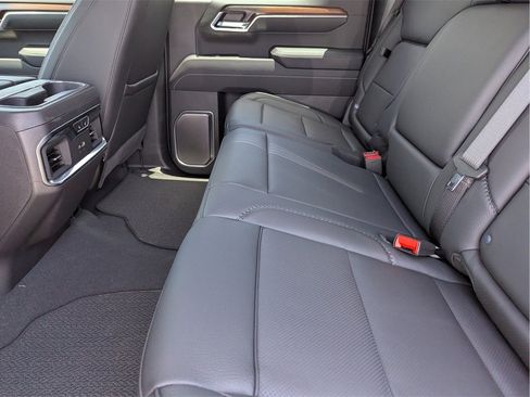 New 2025 GMC Sierra 1500 Denali w/ Denali Reserve Package image 15