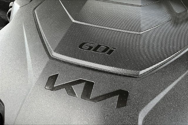 Used 2025 Kia Telluride SX Prestige X-Line AWD/4WD image 32