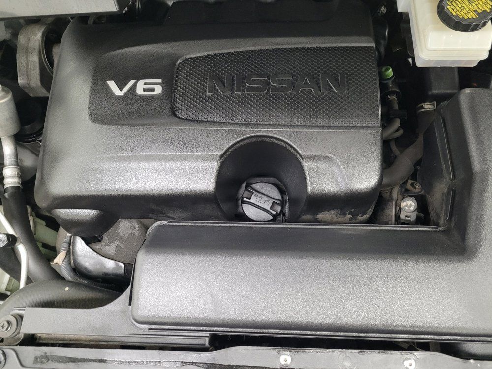 Used 2018 Nissan Pathfinder SV FWD image 30