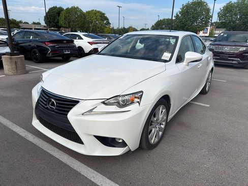 Used 2016 Lexus IS 200t RWD image 14