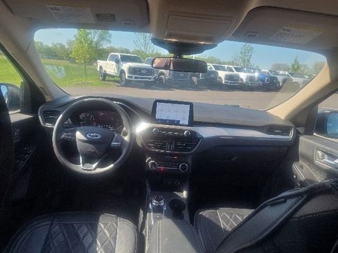 Used 2020 Ford Escape SE FWD image 19