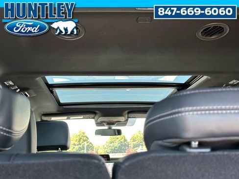 Used 2025 Ford Expedition Max Platinum w/ Stealth Appearance Package image 14