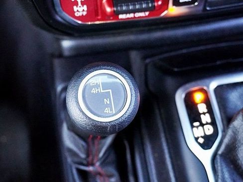Used 2020 Jeep Wrangler Unlimited Rubicon AWD/4WD image 29