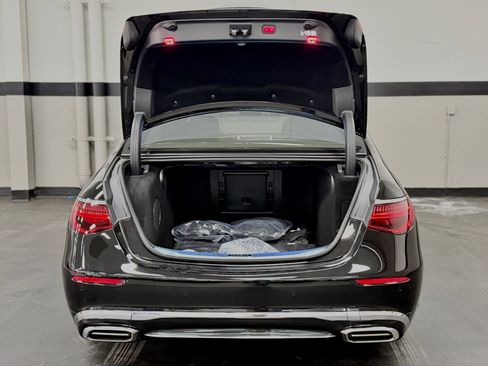New 2026 Mercedes-Benz Maybach S 680 4MATIC image 15