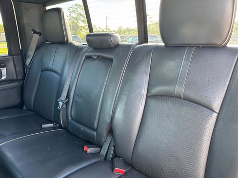 Used 2018 RAM 1500 Limited image 16