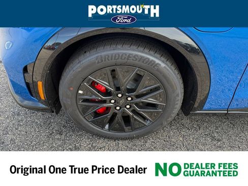 New 2025 Ford Mustang Mach-E Premium w/ Sport Appearance Package AWD/4WD image 30