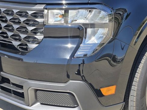 New 2025 Ford Maverick XLT w/ XLT Luxury Package FWD image 6