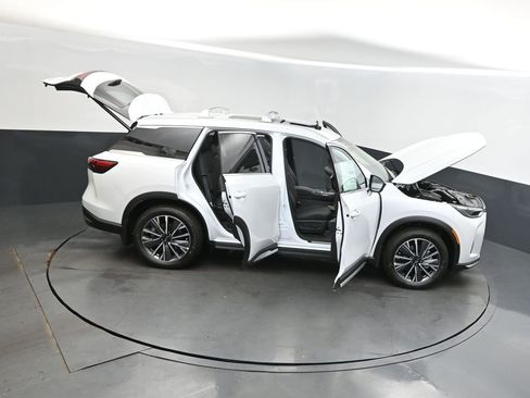 Used 2026 INFINITI QX60 Luxe w/ Cargo Package image 45