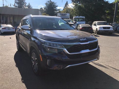 Used 2022 Kia Seltos SX AWD/4WD image 6