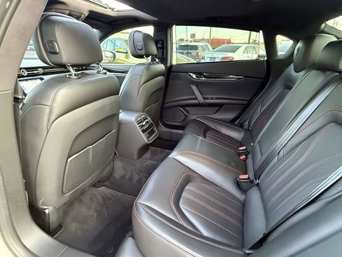 Used 2018 Maserati Quattroporte S image 7
