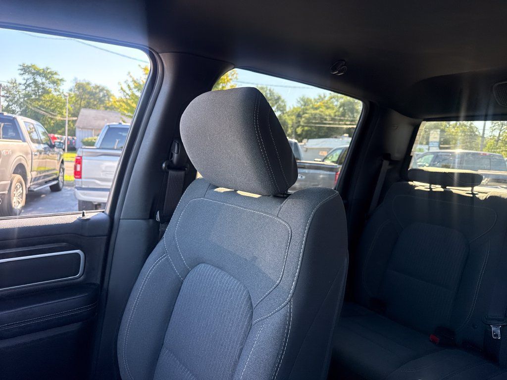 Used 2023 RAM 1500 Big Horn AWD/4WD image 50