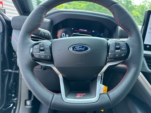 New 2026 Ford Explorer ST AWD/4WD image 21
