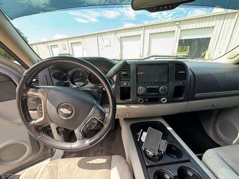 Used 2007 Chevrolet Silverado 1500 LT w/ South Central Value Package RWD image 19