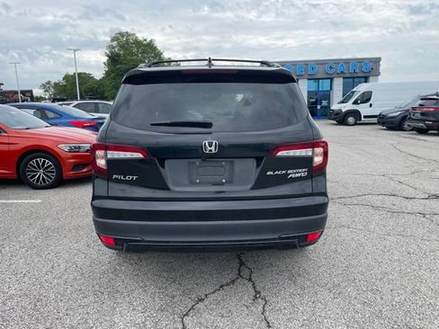 Used 2022 Honda Pilot Black Edition image 5
