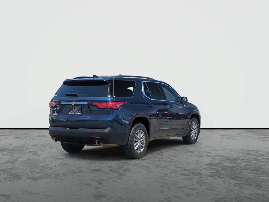 Used 2023 Chevrolet Traverse LT FWD image 8