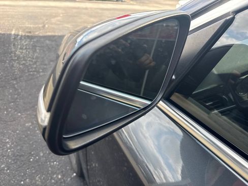 Used 2018 BMW X1 sDrive28i FWD image 19