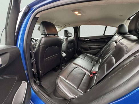 Used 2017 Chevrolet Cruze Premier image 10