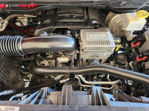 Used 2020 RAM 1500 Laramie image 30