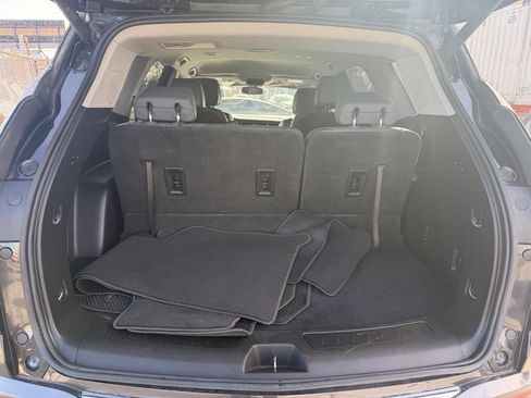 Used 2020 Buick Enclave Essence w/ Sound and Sites Package image 23
