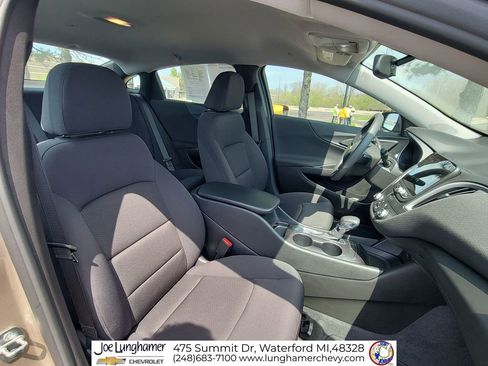 Certified 2022 Chevrolet Malibu LS FWD image 28