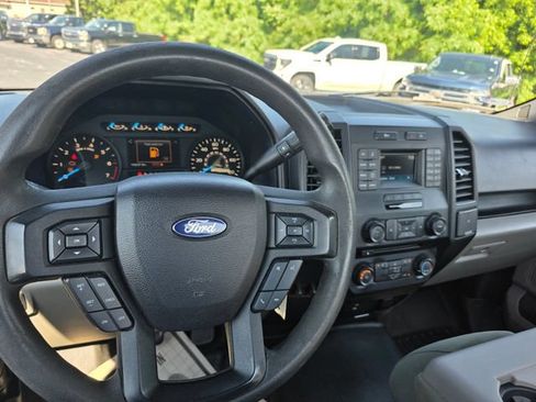 Used 2016 Ford F150 XL w/ Equipment Group 101A Mid AWD/4WD image 9