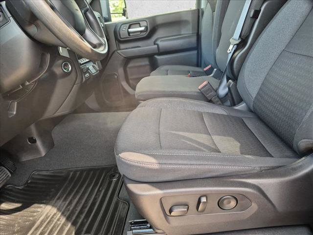 Used 2024 Chevrolet Silverado 2500 Custom w/ Custom Value Package AWD/4WD image 14