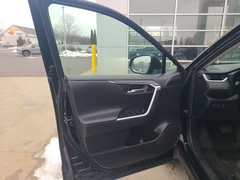 Used 2024 Toyota RAV4 Adventure image 17