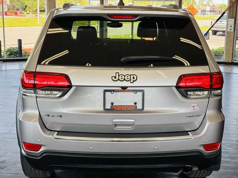 Used 2020 Jeep Grand Cherokee Limited AWD/4WD image 8