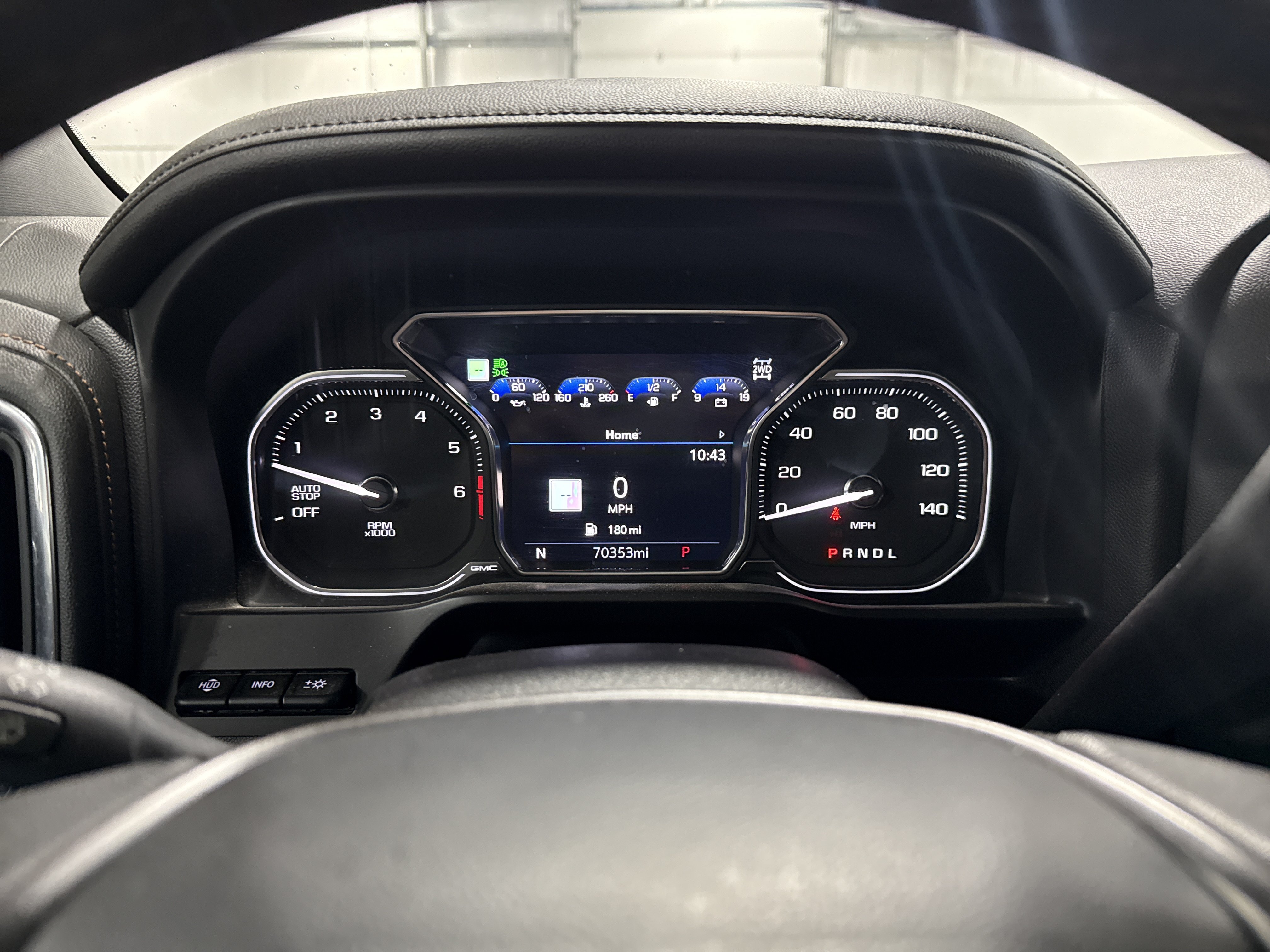 Used 2021 GMC Sierra 1500 AT4 w/ AT4 Premium Package AWD/4WD image 9