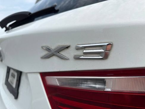 Used 2011 BMW X3 xDrive28i w/ Premium Pkg AWD/4WD image 14