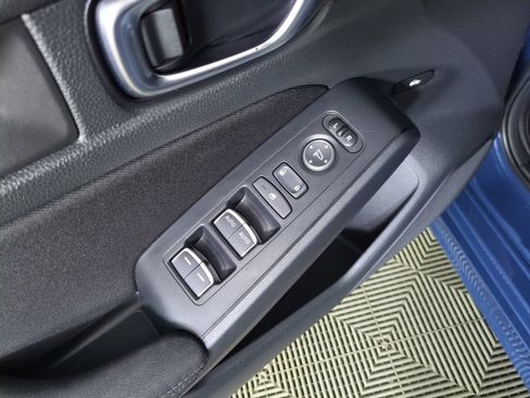 Used 2025 Honda Civic Sport image 11