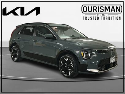 Certified 2023 Kia Niro Wave w/ Wave Preserve Package