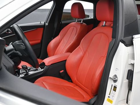 Used 2023 BMW 228i Gran Coupe w/ Convenience Package FWD image 10