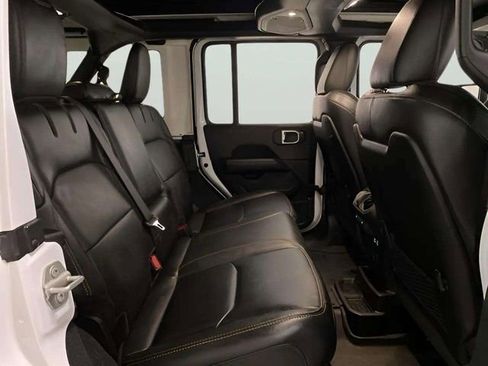 Used 2024 Jeep Wrangler Sahara 4xe w/ Technology Group image 89