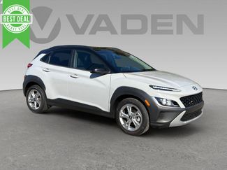 Used 2023 Hyundai Kona SEL video 1