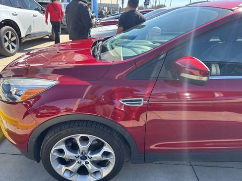 Used 2016 Ford Escape Titanium w/ Equipment Group 301A image 4