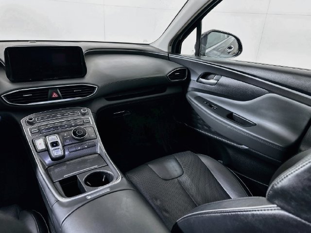 Used 2022 Hyundai Santa Fe SEL w/ Convenience + Premium Package AWD/4WD image 26